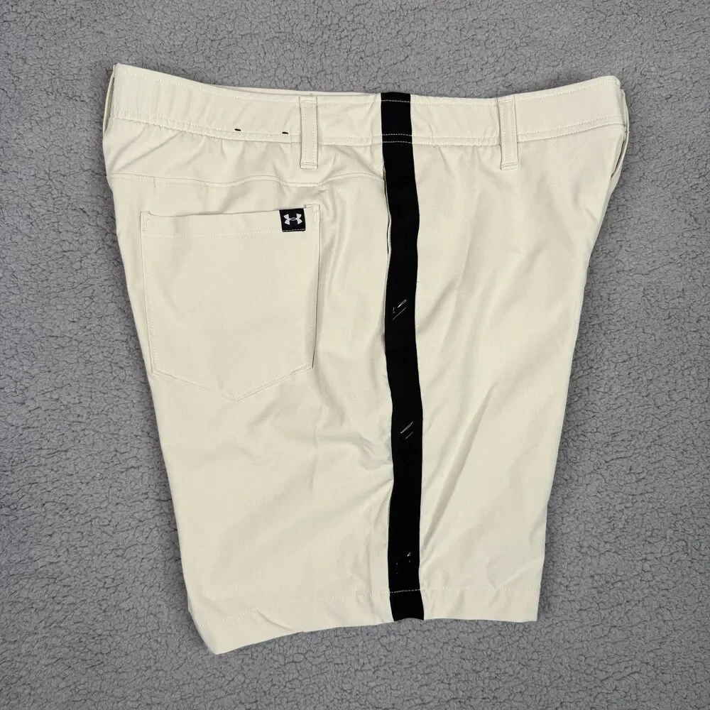 Under Armour Golf Shorts Mens 32 Beige UA Drive Deuces Performance Stretch Grip